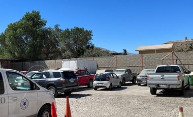 EXCELENTE PROPIEDAD COMERCIAL - PLENO CENTRO.-