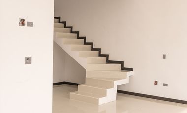 BELLA CASA NUEVA EN TERRANOVA ROSARITO B.C. TODOS LOS CRÉDITOS SON BIENVENIDOS