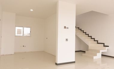 BELLA CASA NUEVA EN TERRANOVA ROSARITO B.C. TODOS LOS CRÉDITOS SON BIENVENIDOS