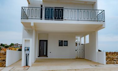 BELLA CASA NUEVA EN TERRANOVA ROSARITO B.C. TODOS LOS CRÉDITOS SON BIENVENIDOS