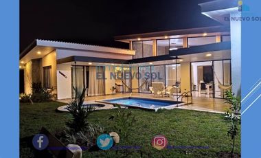 HERMOSA CASA CAMPESTRE