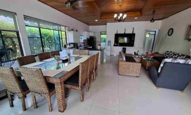 Gran oportunidad linda casa campestre en condominio, de 420 mt2 en un solo piso