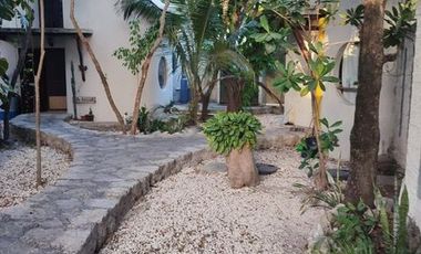 Conjunto de 3 Casas en Venta en el centro de Tulum