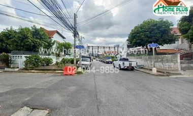 หมู่บ้านบัวทอง2 รีโนเวท ติดรถไฟฟ้า MRTคลองบางไผ่ ใกล้เซ็นทรัลพลาซ่าเวสเก็ต