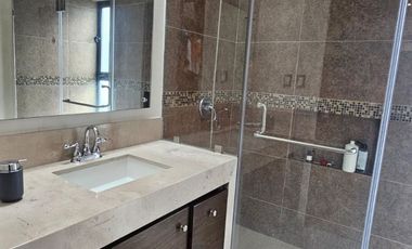 CASA EN VENTA EN CLUB DE GOLF LA LOMA