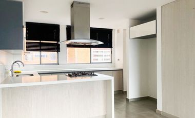 PR20120 Apartamento en arriendo en el sector Loma de las Brujas