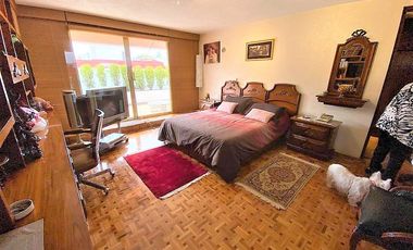 Casa en VENTA en LA HERRADURA, CON ALBERCA EN PASEO DE LA SOLEDAD