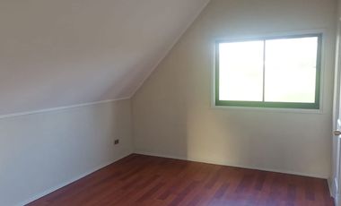 Arrendamos casa de 3 dormitorios en Lomas de Mirasur