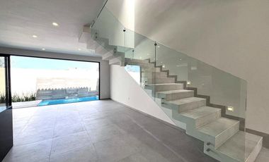 Casa en preventa, 3 rec + estudio y alberca privada, en Fluvial Vallarta