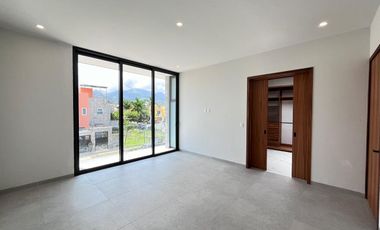 Casa en preventa, 3 rec + estudio y alberca privada, en Fluvial Vallarta