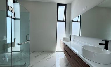 Casa en preventa, 3 rec + estudio y alberca privada, en Fluvial Vallarta