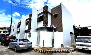 House and lot for Sale in Tandang sora near Mindanao Avenue Quezon City Townhouse