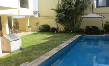 LINDA CASA CON PISCINA Y 4 DORMITORIOS CON BAÑO INCORP. RINCONADA ALTA  $1`000,000