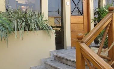 LINDA CASA CON PISCINA Y 4 DORMITORIOS CON BAÑO INCORP. RINCONADA ALTA  $1`000,000