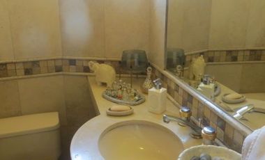 LINDA CASA CON PISCINA Y 4 DORMITORIOS CON BAÑO INCORP. RINCONADA ALTA  $1`000,000