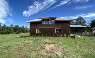 Z O N A S U R . C L Destino habitacional o comercial casa  terreno de 5.000 m2 a orilla de camino público Pedregoso Villarrica