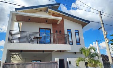 FOR SALE MODERN PRE-OWNED HOUSE IN PAMPANGA