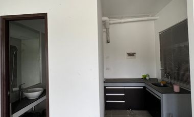 Escalades South Metro near SLEX Sucat 70K/sqm