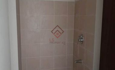 FOR SALE Spacious 1 Bedroom Unit in East Bay Residences Tower 1 in Sucat Muntinlupa - SC103