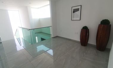 RENTO CASA ZONA PLATEADA PACHUCA, $22,000