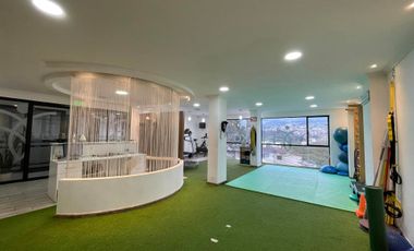 Local comercial central de Venta en Loja en la Av. Gobernación  de Mainas