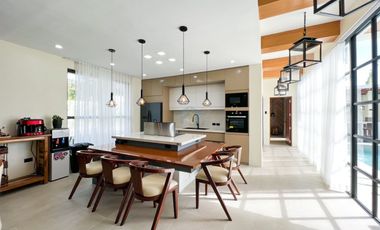 Expansive Fully Furnished 6 Bedroom Resort Like Home for Sale in Tagaytay | Property ID: FM250