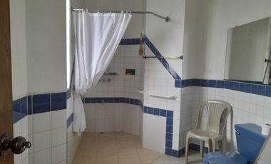 VENDO PROPIEDAD CON 2 CASAS EN URBANIZACION LA CATOLICA CUMBAYA, EXCECLENTE UBICACION A 5 MINUTOS DE LA UNIVERSIDAD SAN FRANCISCO