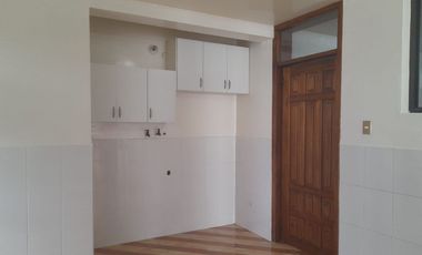 VENDO PROPIEDAD CON 2 CASAS EN URBANIZACION LA CATOLICA CUMBAYA, EXCECLENTE UBICACION A 5 MINUTOS DE LA UNIVERSIDAD SAN FRANCISCO