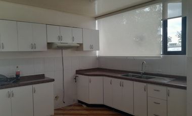 VENDO PROPIEDAD CON 2 CASAS EN URBANIZACION LA CATOLICA CUMBAYA, EXCECLENTE UBICACION A 5 MINUTOS DE LA UNIVERSIDAD SAN FRANCISCO