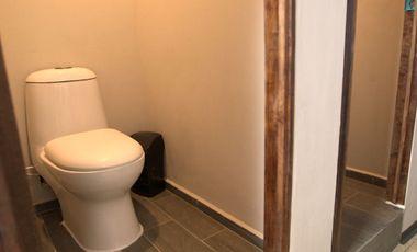 VENTA EDIFICIO, HOSTAL, IZTAPALAPA, CANAL DEL MORAL, LEYES DE REFORMA