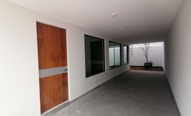 CASA EN FRACCIONAMIENTO PRIVADO, A 7 MINUTOS DE LA AUTOPISTA MÉXICO-QUERÉTARO