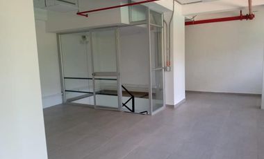 PR16071 Arriendo de local en el sector Ciudad del Rio