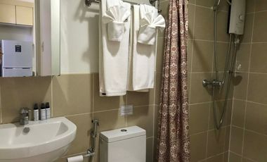 Studio Unit for Sale in Infinity Tower at Taguig City