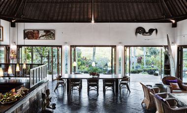 Freehold - Villa on 8,160 Sqm of Land with Lush Widespread Views of Rice Fields and Green Valley