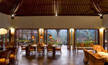 Freehold - Villa on 8,160 Sqm of Land with Lush Widespread Views of Rice Fields and Green Valley