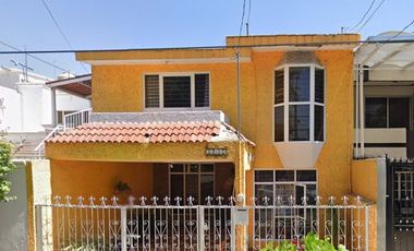 Casa en venta en Jardines de la Paz Guadalajara