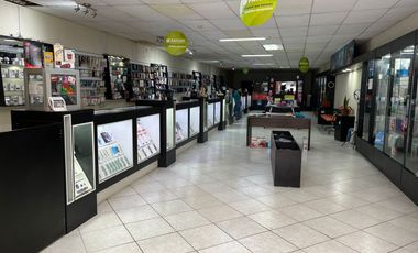 LOCAL COMERCIAL DE VENTA EN EL CENTRO DE PORTOVIEJO