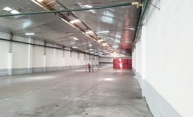 PR18999 Bodega en arriendo en el sector La Esmeralda