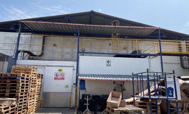 Venta de terreno con infraestructura industrial en San Luis