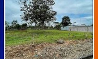 TERRENO EN VENTA. URB. JARDINES DEL RIO