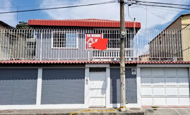 Venta casa de dos plantas en Barrio del Seguro sur  de Guayaquil