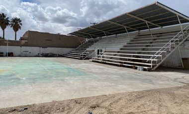 DOS PROPIEDADES EN RENTA