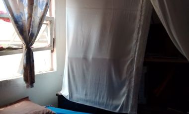 Casa en Iztapalapa, 4 Recamaras 2 Baños, 2 Estacionamientos. frente al Parque Cuhitlauac