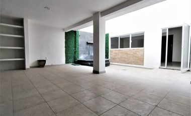MIRA ESTA OPORTUNIDAD! JARDINES DEL BOSQUE OFREZCA!