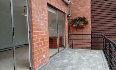 PR12562 ARRIENDO CASA EN SECTOR LOMA DEL ATRAVESADO, ENVIGADO