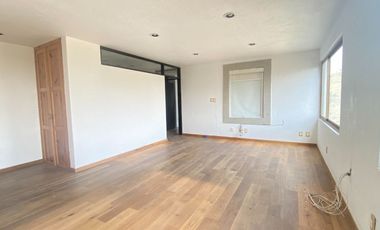 VENTA CASA CON SEGURIDAD BOSQUES DE LA HERRADURA