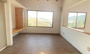 VENTA CASA CON SEGURIDAD BOSQUES DE LA HERRADURA