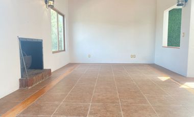 VENTA CASA CON SEGURIDAD BOSQUES DE LA HERRADURA