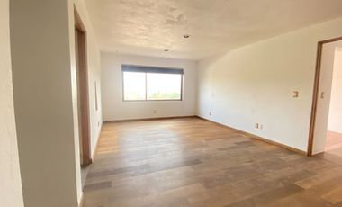 VENTA CASA CON SEGURIDAD BOSQUES DE LA HERRADURA