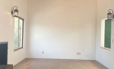 VENTA CASA CON SEGURIDAD BOSQUES DE LA HERRADURA
